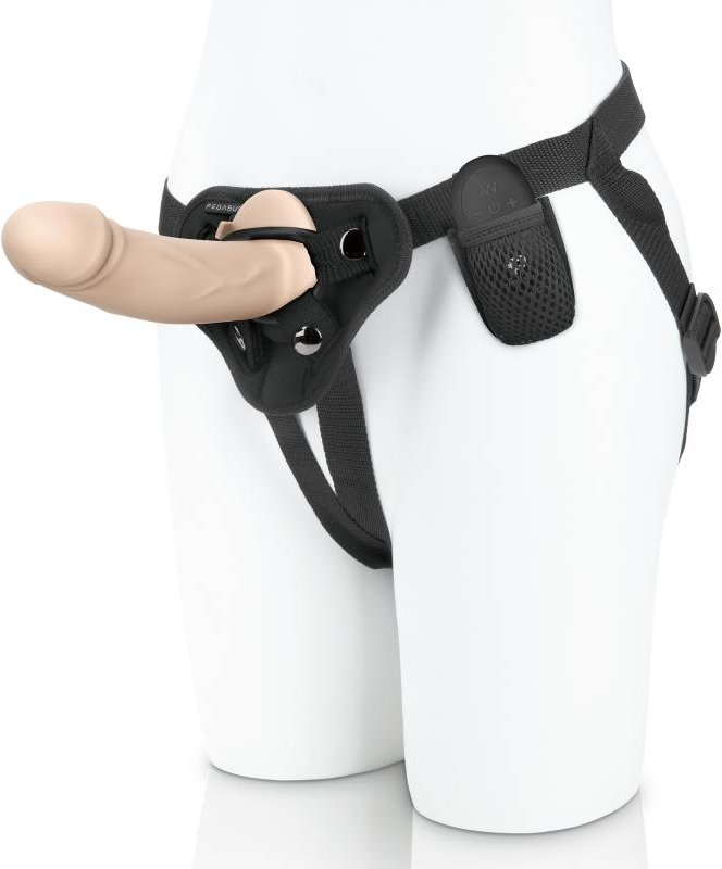 Pegasus - 6.5? Realistic Silicone Dildo With Harness Included