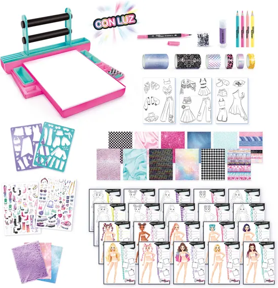 Fashion Designer Light-Up Studio