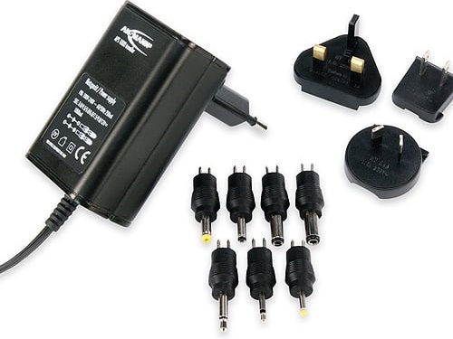 Thumbnail - Universal-Netzteil bis 12W, inkl. 7 verschiedenen Steckertypen schwarz