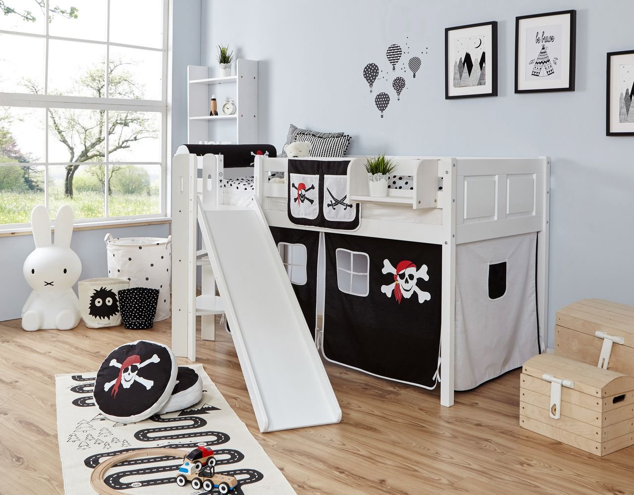 Podestbett Ekki Country Buche weiß Pirat-schwarz-weiß,A1