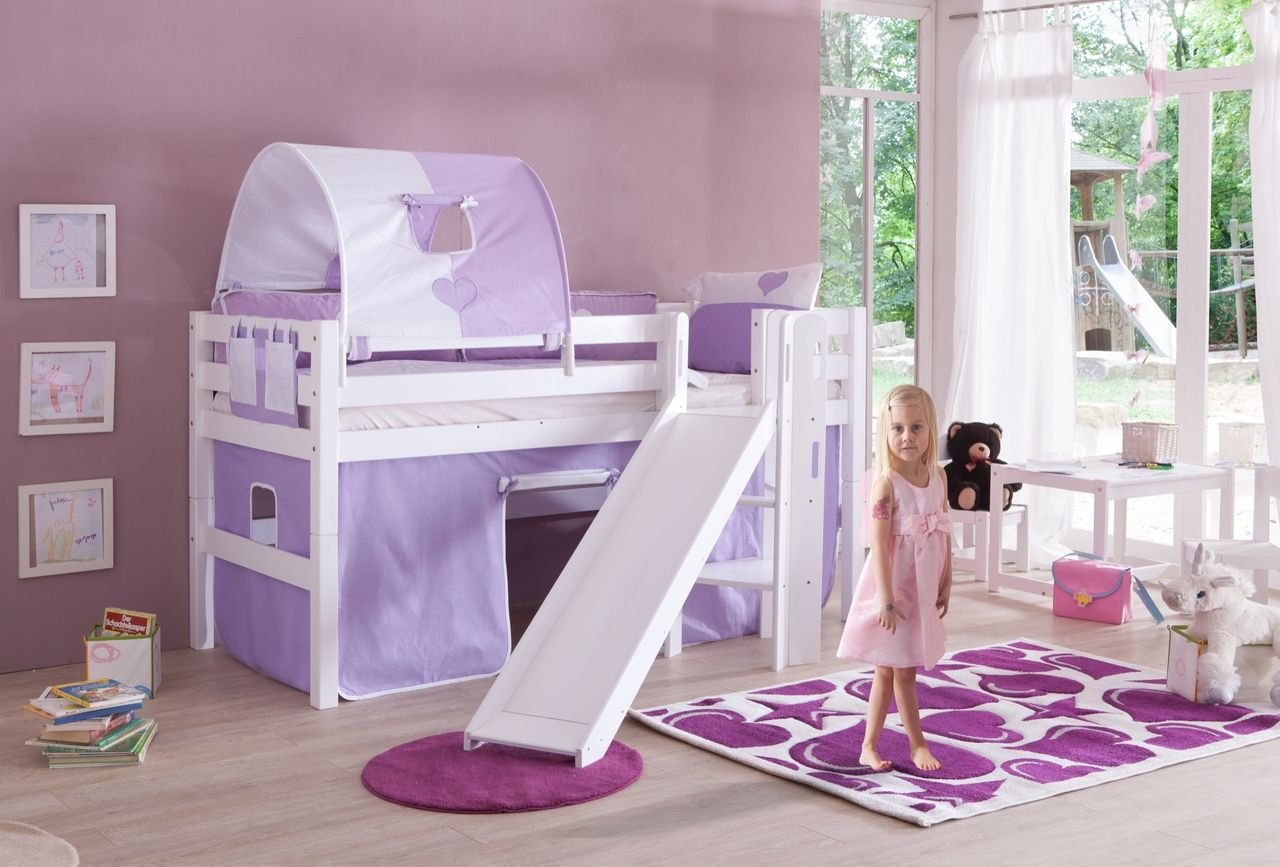 Spielbett Eliyas mit Rutsche, Buche massiv weiß lackiert, inkl. Textilset (Vorhang) purple/weiß/herz
