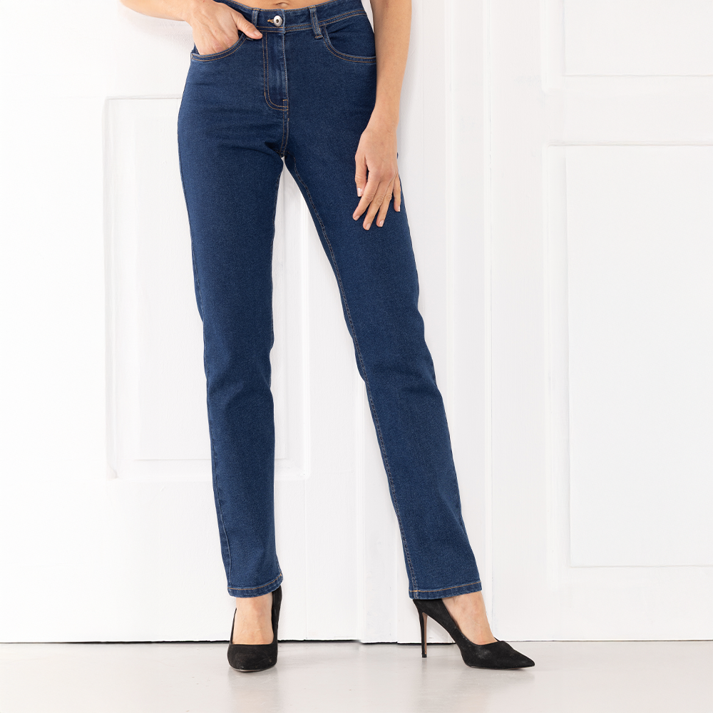 High-Waist Jeans