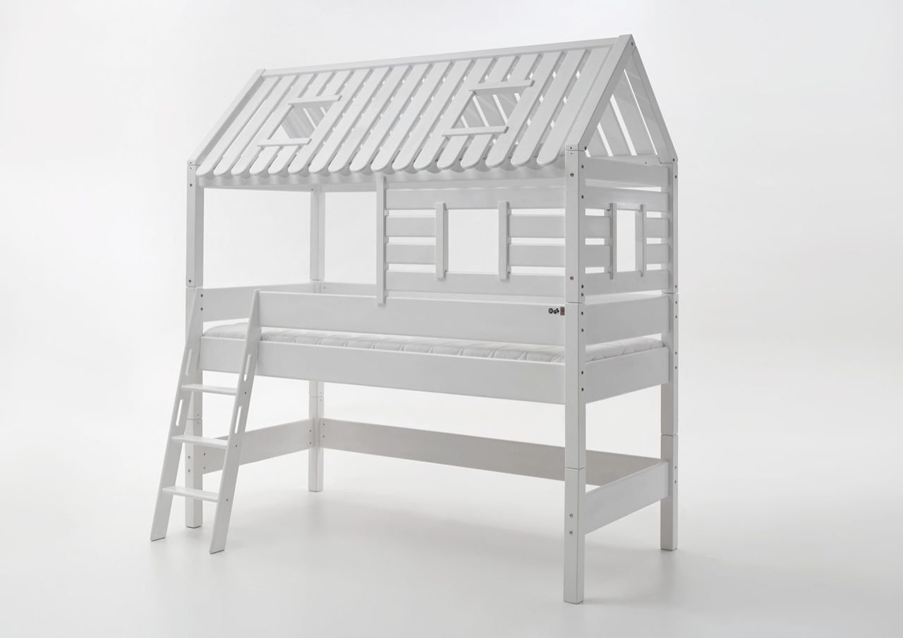 Spielbett Tom´s Hütte und Bett Kim Buche massiv weiß lackiert