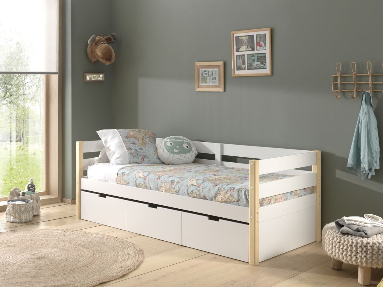 Kojen Bett Margrit mit Rolllattenrost, 90x200, Bettschublade auf Rollen, Weiß/Natur lackiert