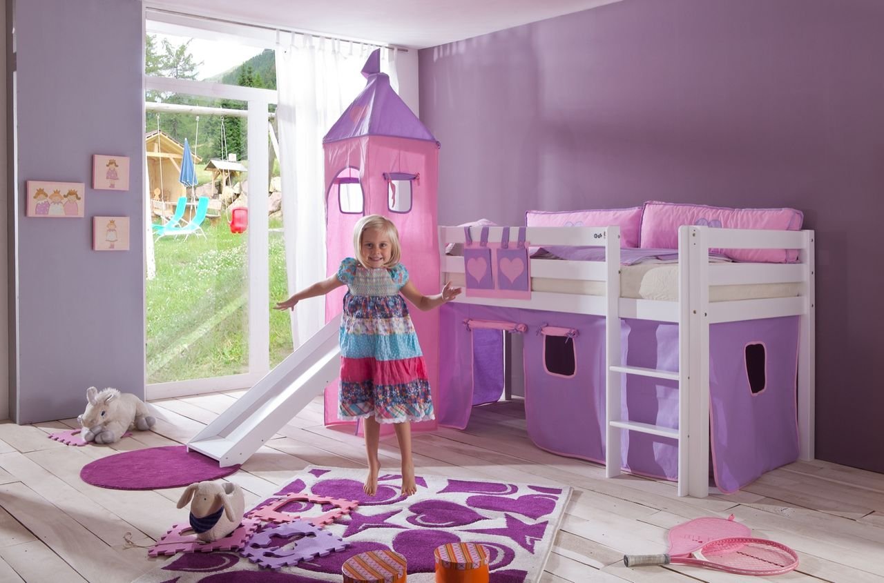 Halbhohes Spielbett ALEX mit Rutsche/Turm Buche massiv weiß lackiert mit Stoffset purple/rosa