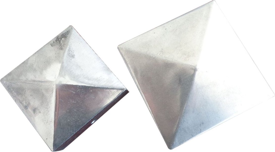 10tlg. Pfostenkappen aus beschichtetem Stahl, ca. 9,1 x 9,1 cm Metallfarben