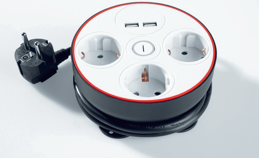 Clevere 3-fach Steckdose mit Kabelbefestigungseinrichtung schwarz/weiß