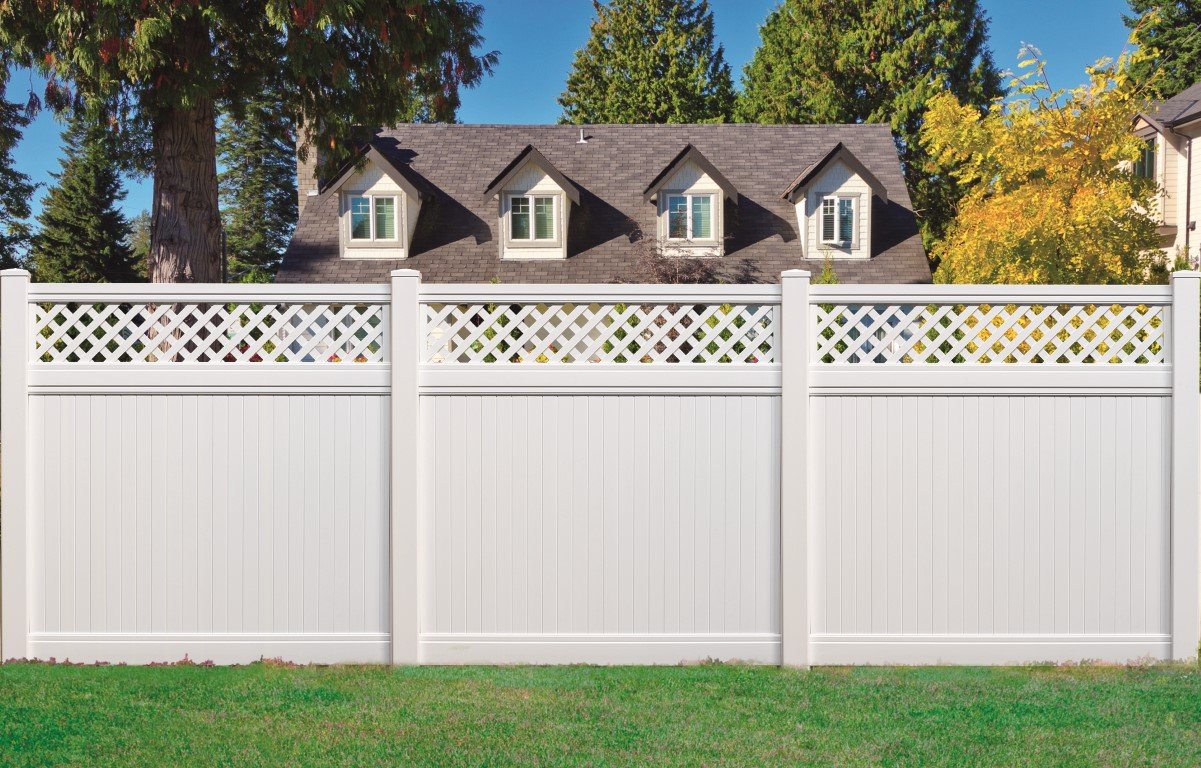 Sichtschutz Oslo Line 5x Zaunfeld weiß je 175 x 180cm und 6x Pfosten zum Aufschr. o. Einbeton.