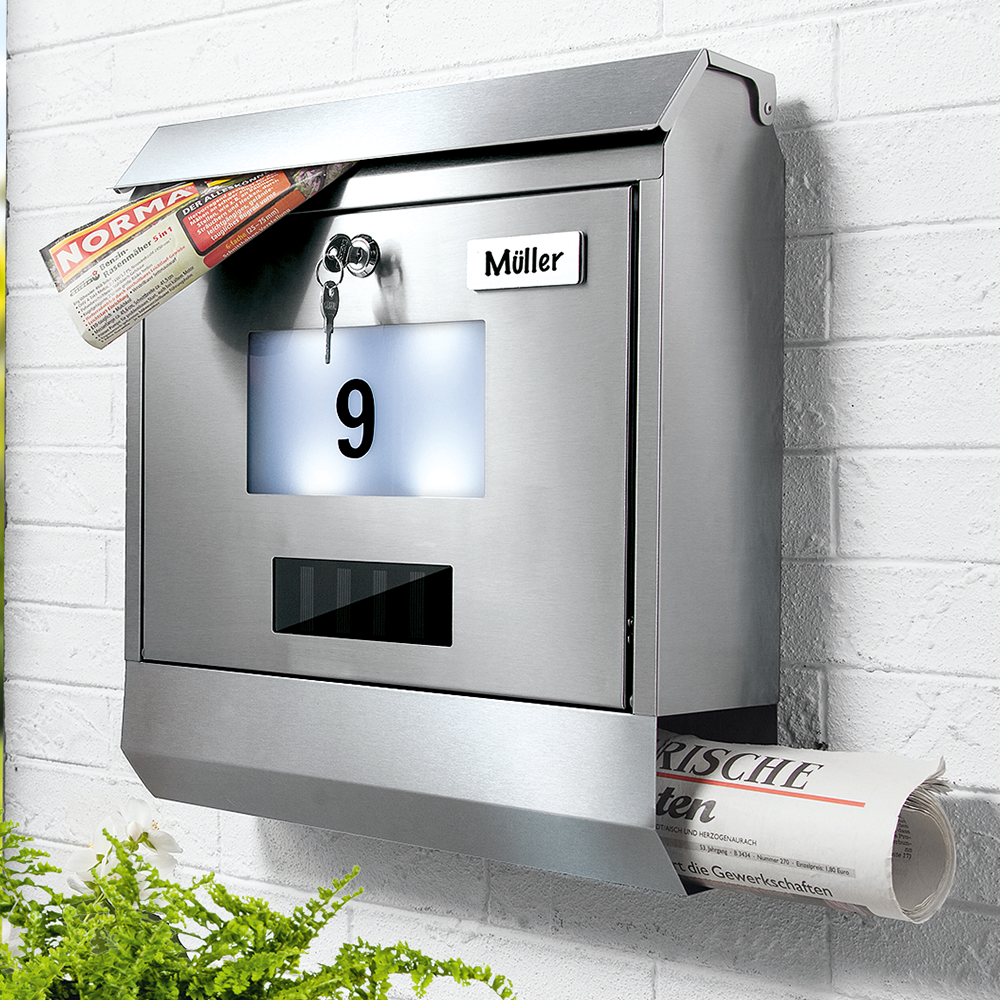 Beleuchteter Edelstahl-Briefkasten