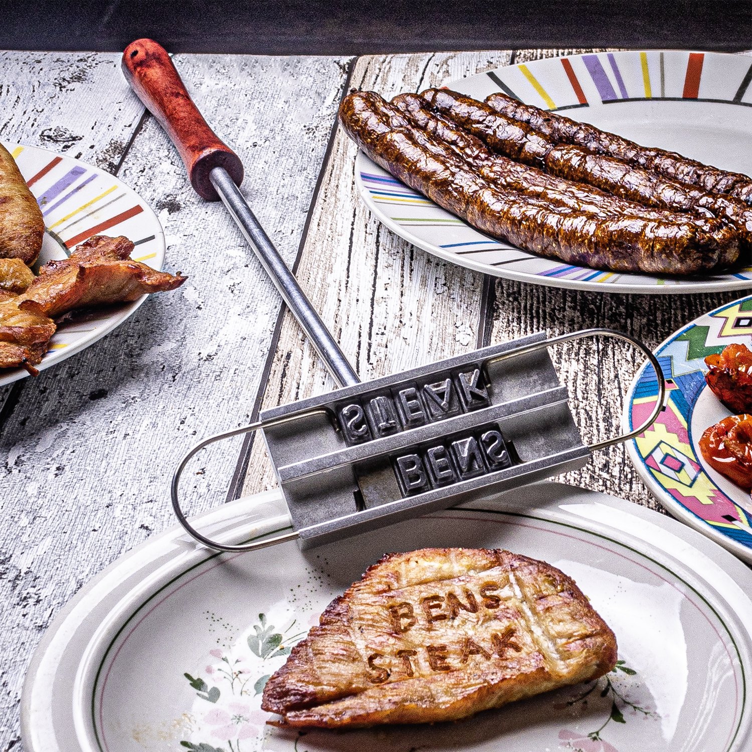 Grillbrandeisen mit 60 Wechselbuchstaben