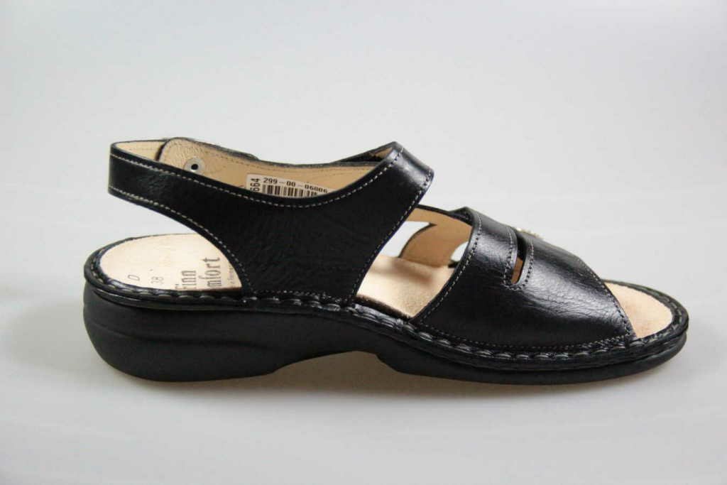 Finn Comfort schwarz 40