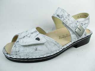 Komfort Sandalen weiss 42
