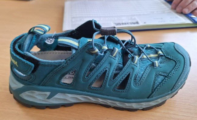 - 25 Brindisi Lady - 235-70-28-01 38