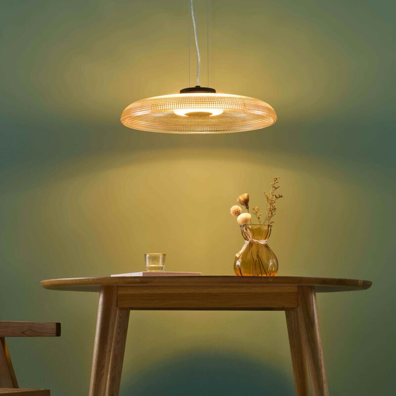 LED-Hängeleuchte strukturiertes Bernsteinglas und schwarzer Sockel - Ossara