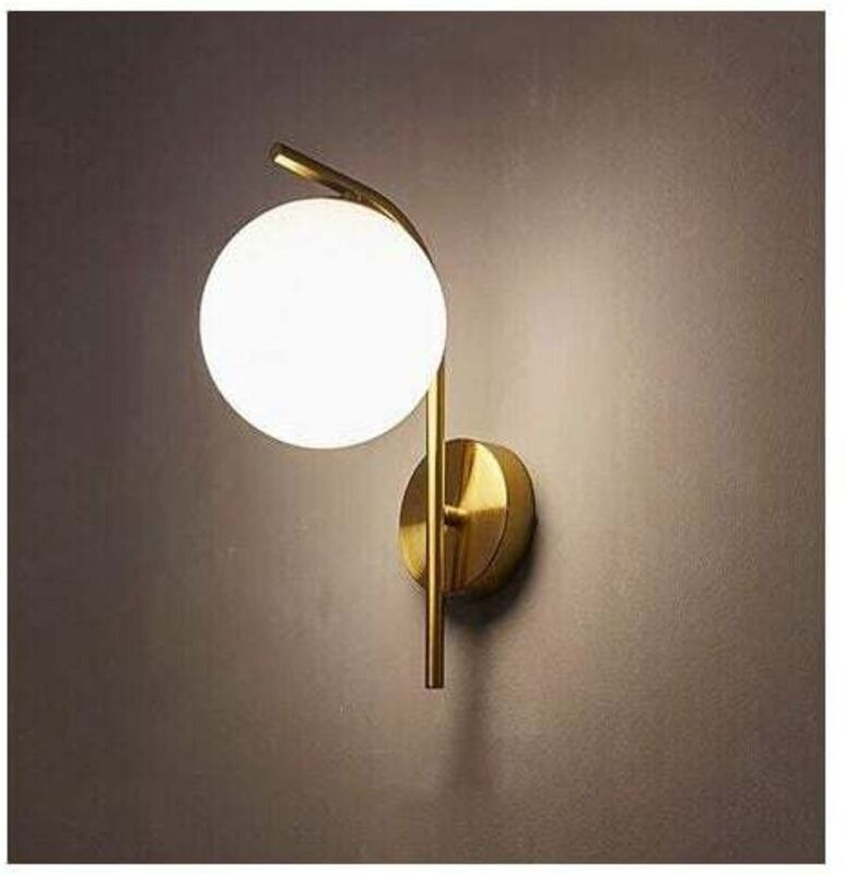 Moderne Kreativitäts-Wandlampe mit Glaskugelschirm, Wandleuchte in Goldoptik, E27-Beleuchtungskörper, Persönlichkeits-Wa...