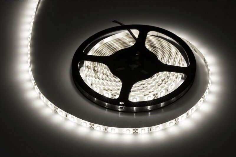 5 m LED-Streifen, neutrale Farbe, 5050SMD, 12 V, 5,6 W, Diodenkette, IP65, Rebel