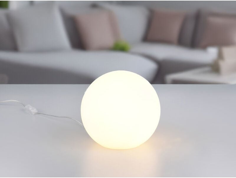 Trio - Kleine Kugel Tischlampe pingpong aus Opalglas Weiß, Höhe 18cm