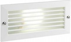 Eingelassene Aluminiumguss-Wandleuchte mit satiniertem weißen Glasschirm