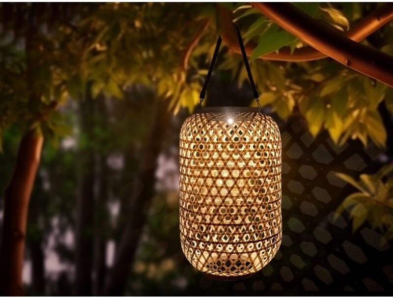Meinewunschleuchte - led Solarlaterne aure hängend aus Bambus Korbgeflecht mit Sisalseil, Höhe 56cm