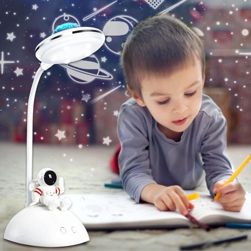 LED-Schreibtischlampe für Kinder, Astronaut, tragbares Leselicht mit Projektion und Stifthalter, dimmbare wiederaufladba...