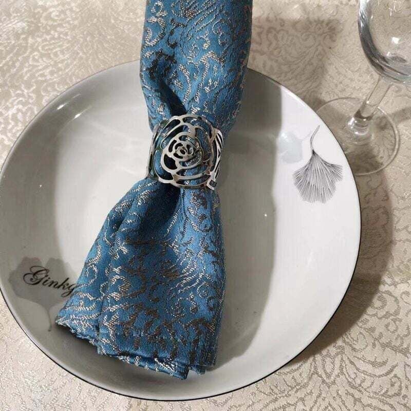 Stück silberne Serviettenringe, Weihnachtsserviettenhalter, runde Serviettenringe, Serviettenhalter aus Metall, durchbro...