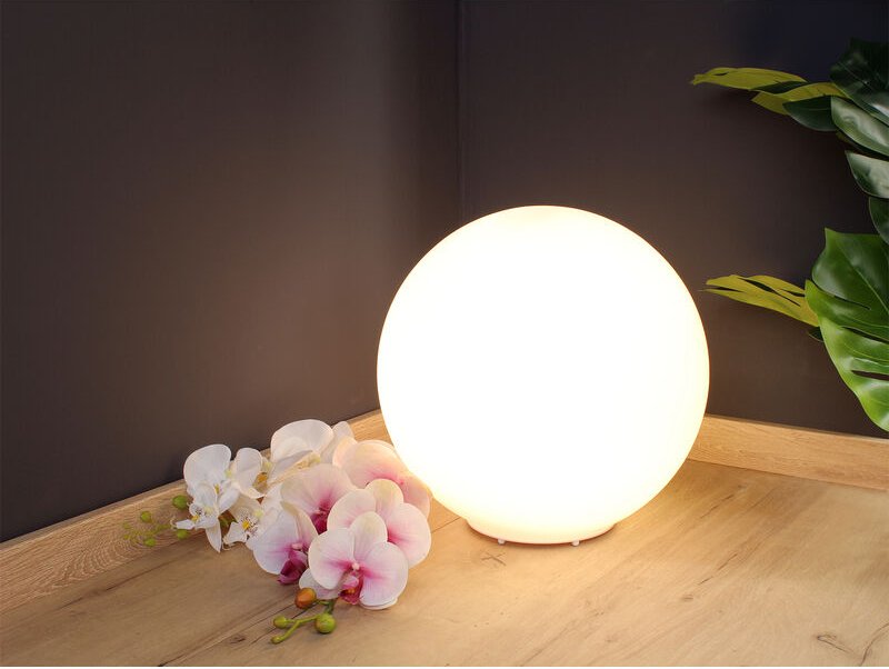 Fan Europe - Große Tischleuchte Kugel city - Glaskugel Weiß satiniert, ø 35cm