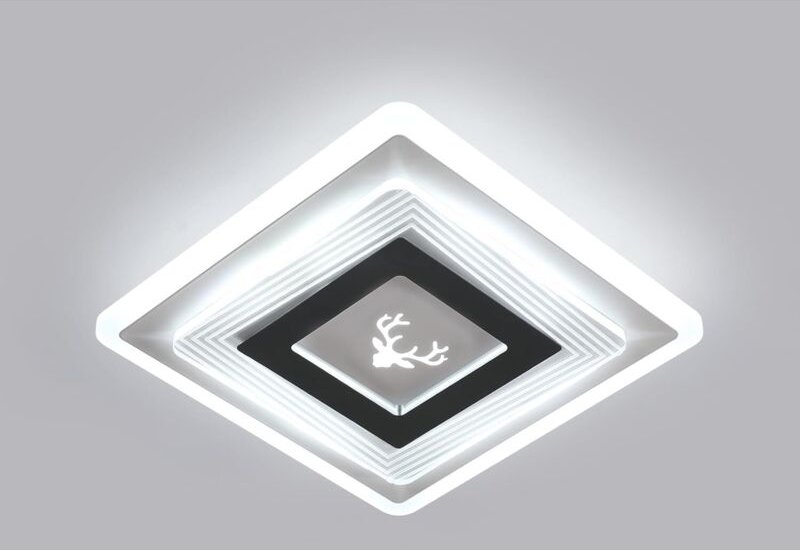 COMELY Dekorative LED-Deckenleuchte mit Hirschkopf-Motiv, 24 x 24 cm, 22 W, Schwarz-Weiß, Kaltweiß (6500 K), für Schlafz...