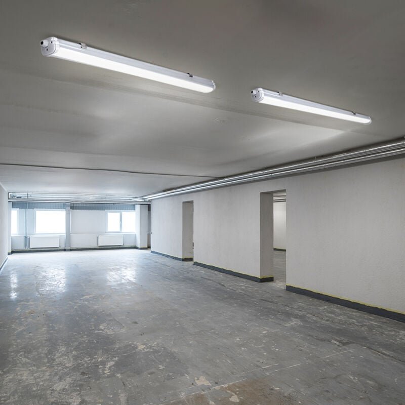 Wannenleuchte Feuchtraumlampe Deckenleuchte led Röhre Hallenlampe, IP65, 18W 2160lm 6500K kaltweiß, LxBxT 60x6,5x5,8cm, ...