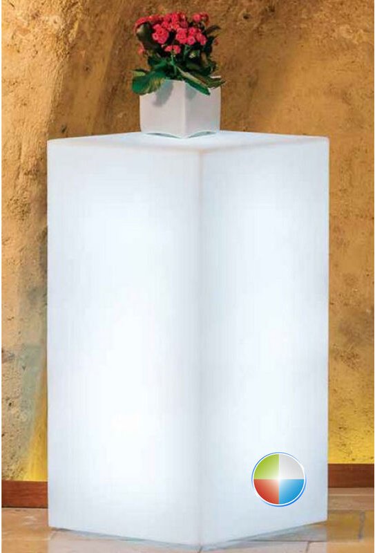 Led-Lampe aus Harz 40x40 h 80 cm mod. Youcube multicolor led mit Kabel