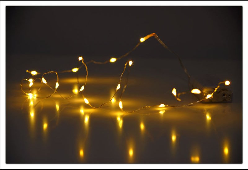 Spetebo - led Micro Lichterkette - 40 led warmweiß - Draht Lichterkette mit Batteriebetrieb