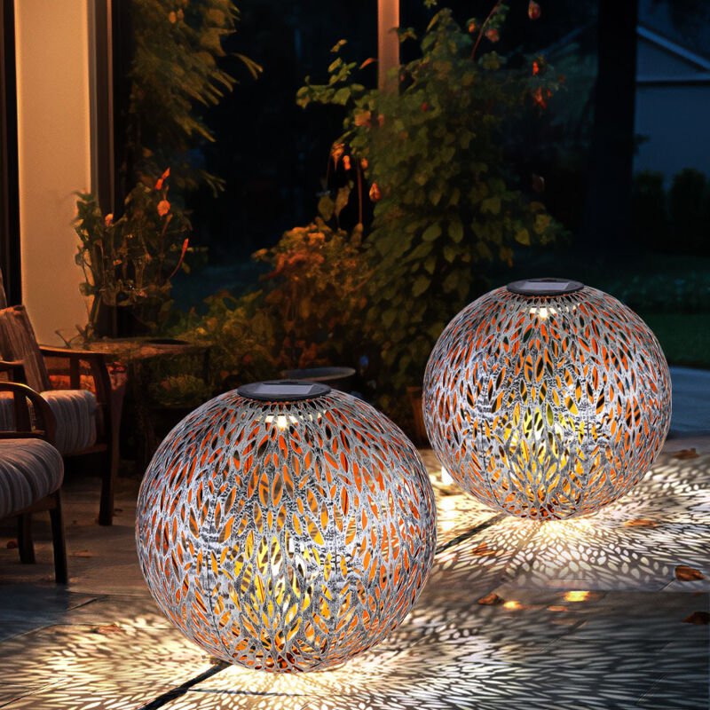 Solar Kugelleuchte Außen Solarkugelleuchte Garten, Dekor Stanzungen, antik-silber gold, LED AKKU, DxH 27 x 38 cm, 2er Se...