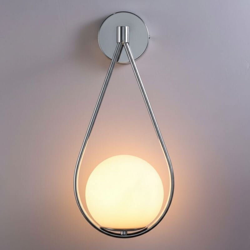 Opalglaskugel Wandleuchte „Clara“ - E14