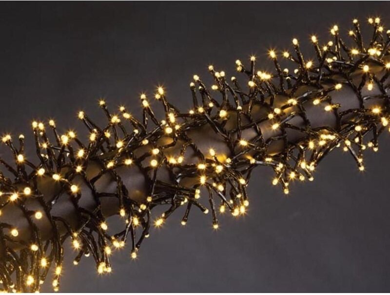 Merga LED - 12 m - 1020 LEDs - Warmweiß - schwarzes Kabel - 31 V