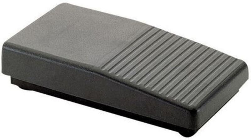 Marquardt - 2410.0501 Fußschalter 250 v/ac 6 a 1 Pedal 1 Schließer, 1 Öffner 1 St.