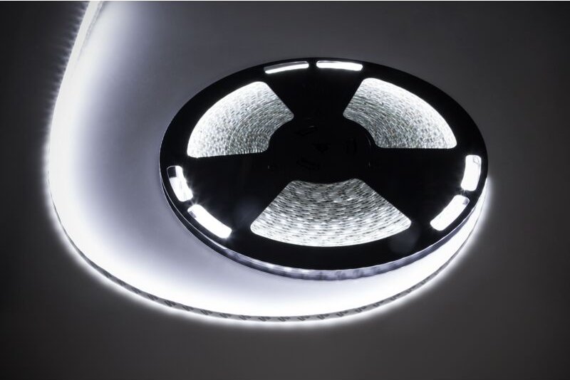 25 m LED-Streifen, kaltweiß, 5050SMD, 12 V, 5,6 W, wasserdicht, Diodenkette