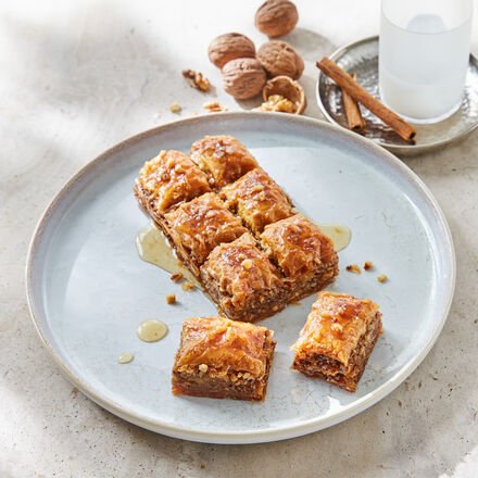 Kataifi - griechisches Gebäck mit Engelshaar und Walnüssen, 570 g