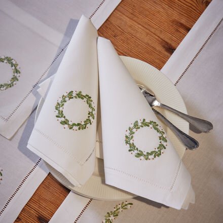 Serviette mit Kranz-Motiv, 4 Stück, 40 x 40 cm, 100 % Baumwolle