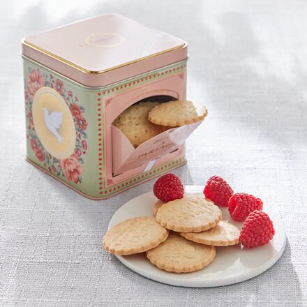 La Sablésienne Buttergebäck 200 g - Mit Himbeerchips, französisches Feingebäck, in Metalldose, handgefertigt