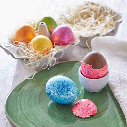 Nougat-Eier in echter Eierschale - 4 Stück, Handgefertigt in Deutschland, zartschmelzend mit Haselnuss, natürliche Zutat...