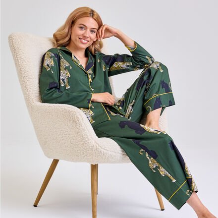 Damen-Pyjama - Dunkelgrün mit Leoparden-Print, 60 % Baumwolle, 40 % Modal, Größe 46