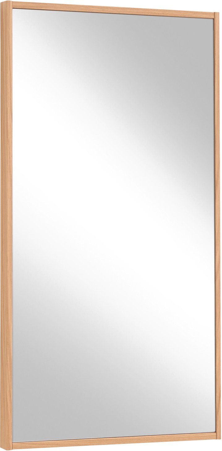 VOSS Spiegel V100, Spiegel