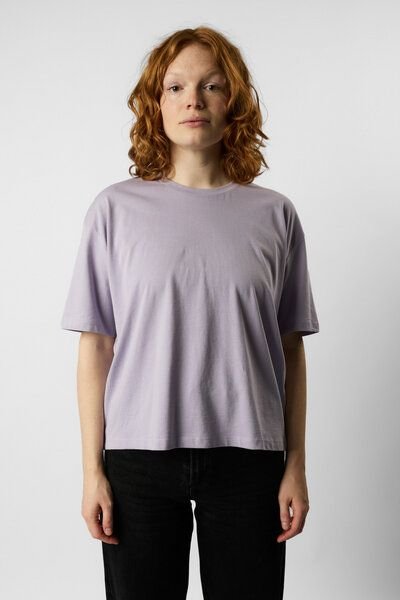 ettics STUDIO boxy organic crop tee