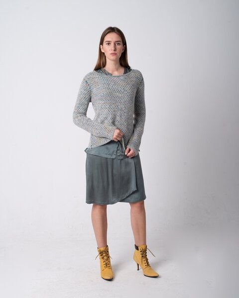Thumbnail - Alma & Lovis Wendepullover aus Baby-Aplaka | Handpaint Pullover
