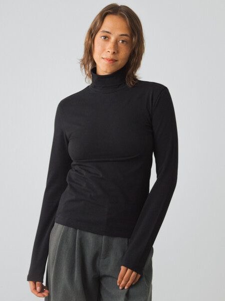 Honest Basics Damen Jersey-Rollkragenshirt aus Bio- und recycelter Baumwolle