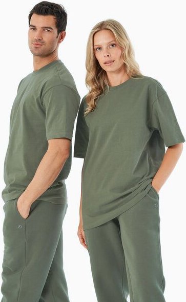 ORGANICATION TUSSEM | Essentials Travel Unisex T-Shirt aus Bio-Baumwolle