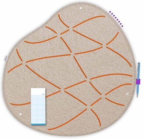 Organische Pinnwand zum Stecken und Pinnen aus Filz, Memoboard mal anders von RÅVARE (OKO-2)