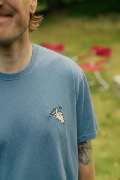 LAKOR T-Shirt aus Bio-Baumwolle - Mini Smoking Fish Hand