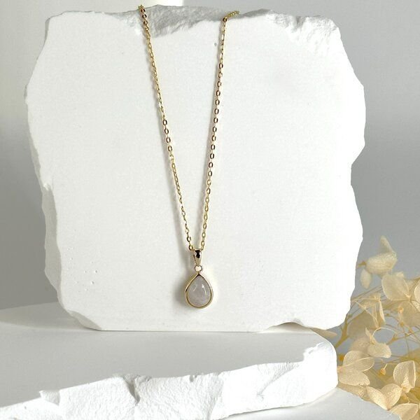 MOANINA Kette Nola Mondstein • 8k Echtgold