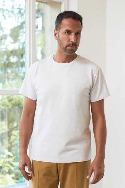 About Companions Festes T-Shirt ALOIS aus kompakter Bio-Baumwolle