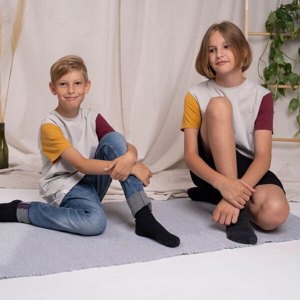 Vresh Clothing Mini Avve - 3-Farbiges Kinder T-Shirt aus Biobaumwolle